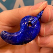青金石勾玉吊墜