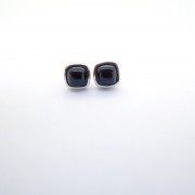 黑尖晶石6mm耳環