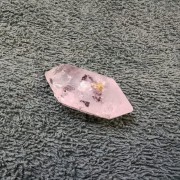 閃靈鑽擺件